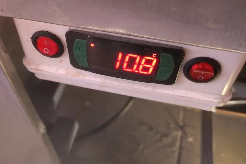 Instalación Cámara Comercial — en proceso