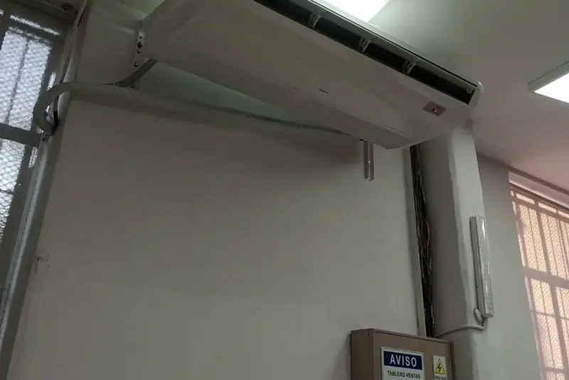 Piso-Techo 6 TN Inverter — unidad exterior