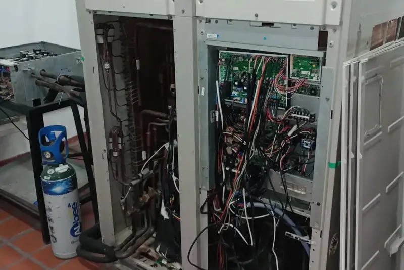 Sistemas Multisplit — LG y Daikin